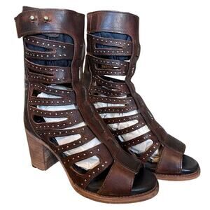 NWOB Freebird by Steven Lotus Strappy Leather Heel Sandals Brown Cognac Size 7